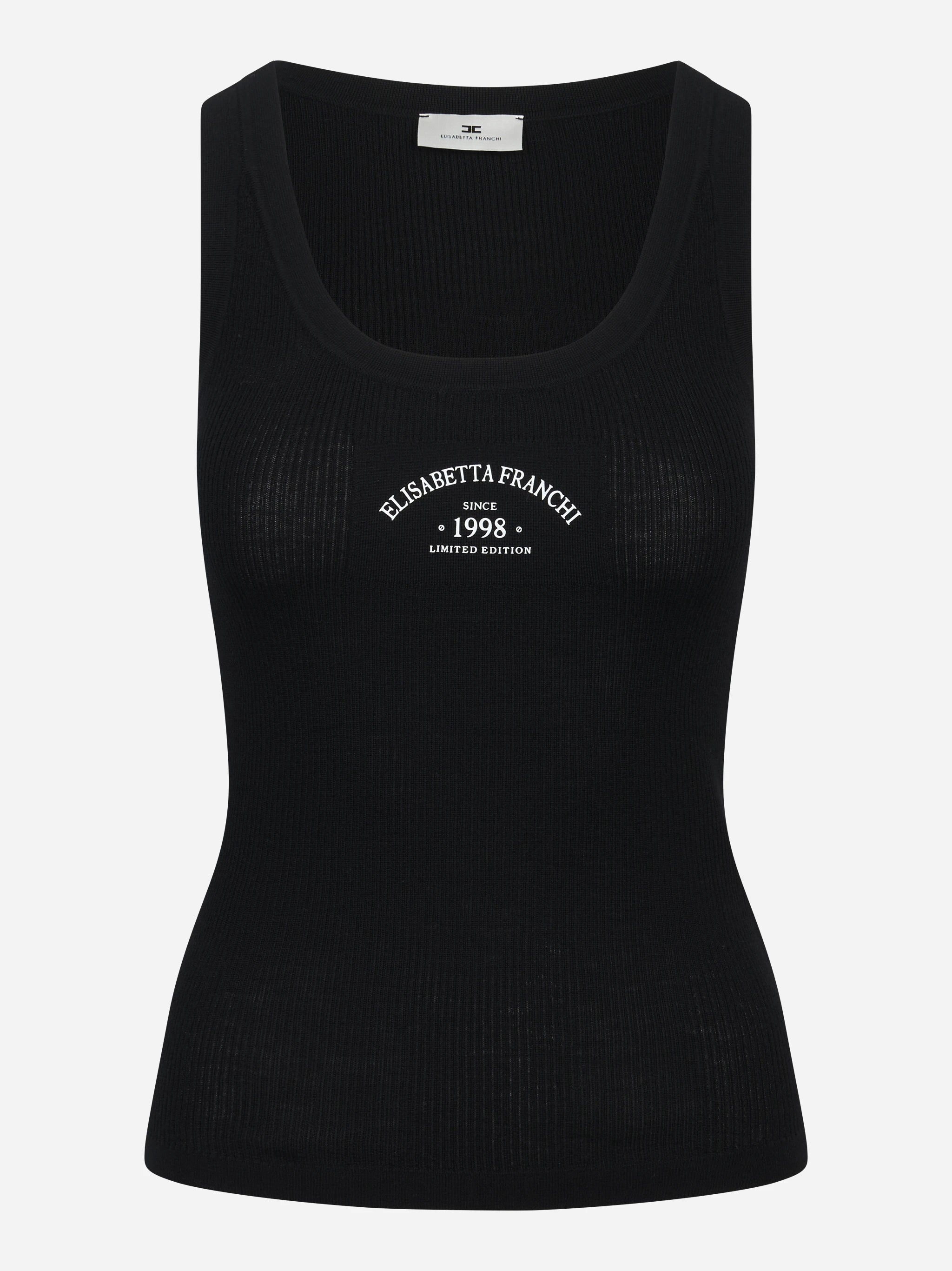 Top in maglia nero con logo