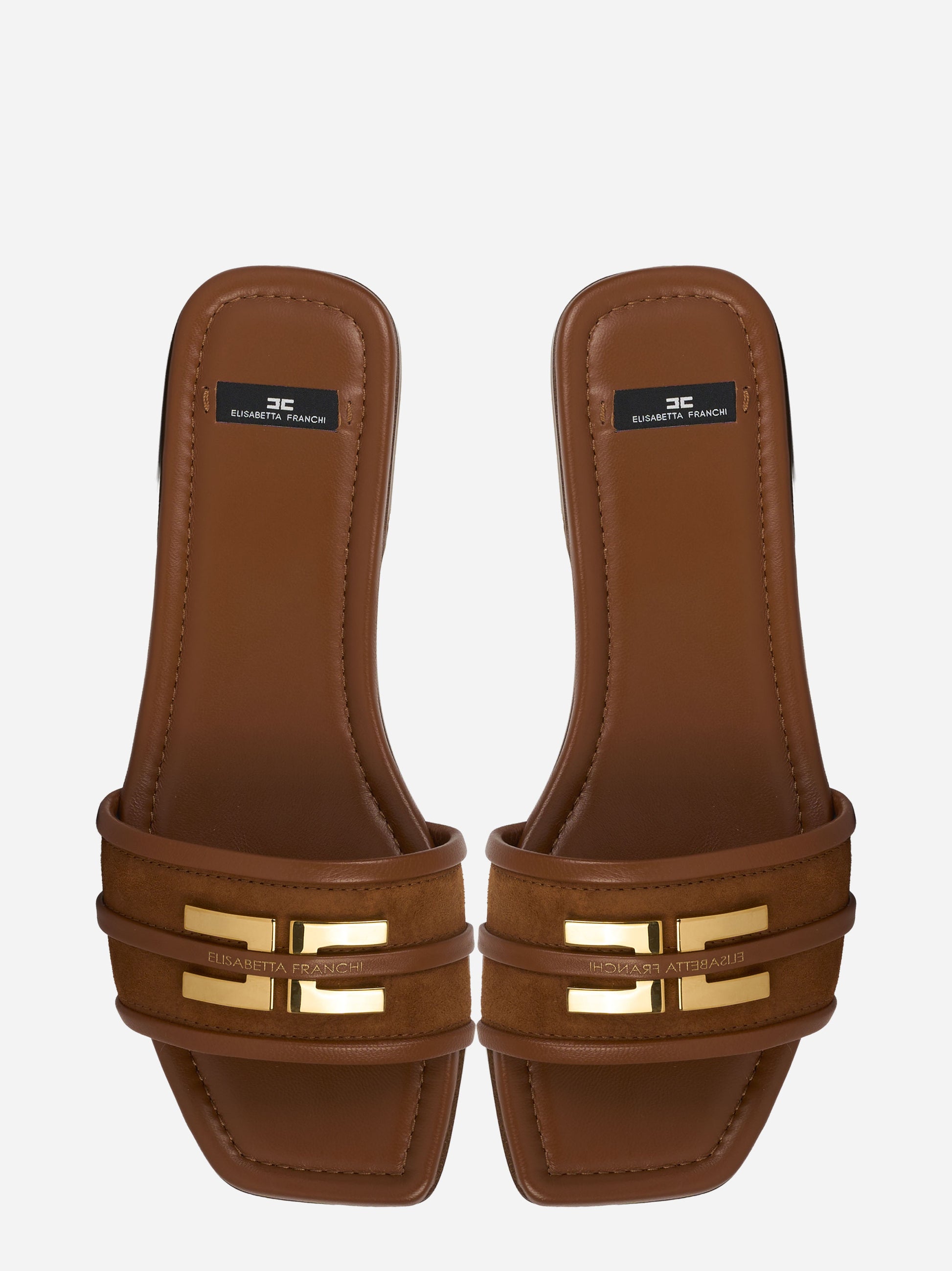 Sandalo flat in pelle con dettaglio logo marrone
