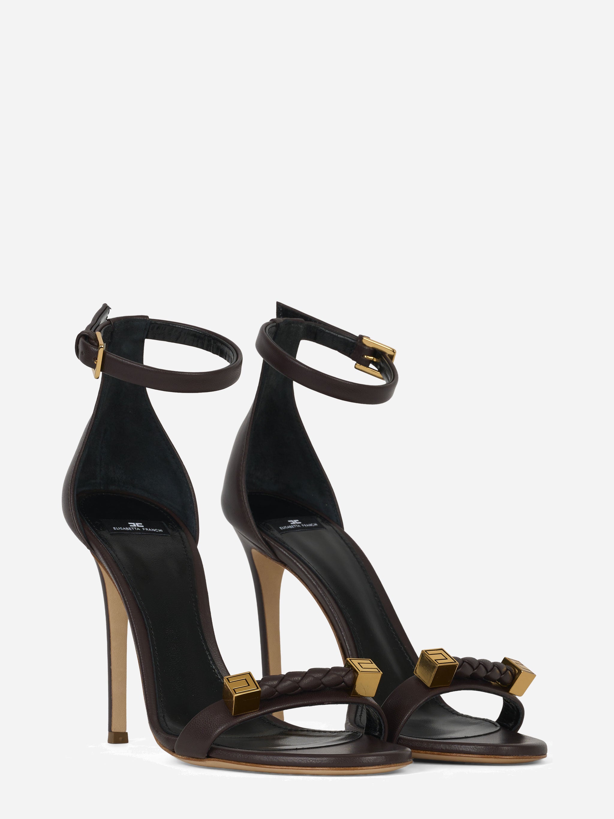 Sandalo in pelle con dettagli logo marrone