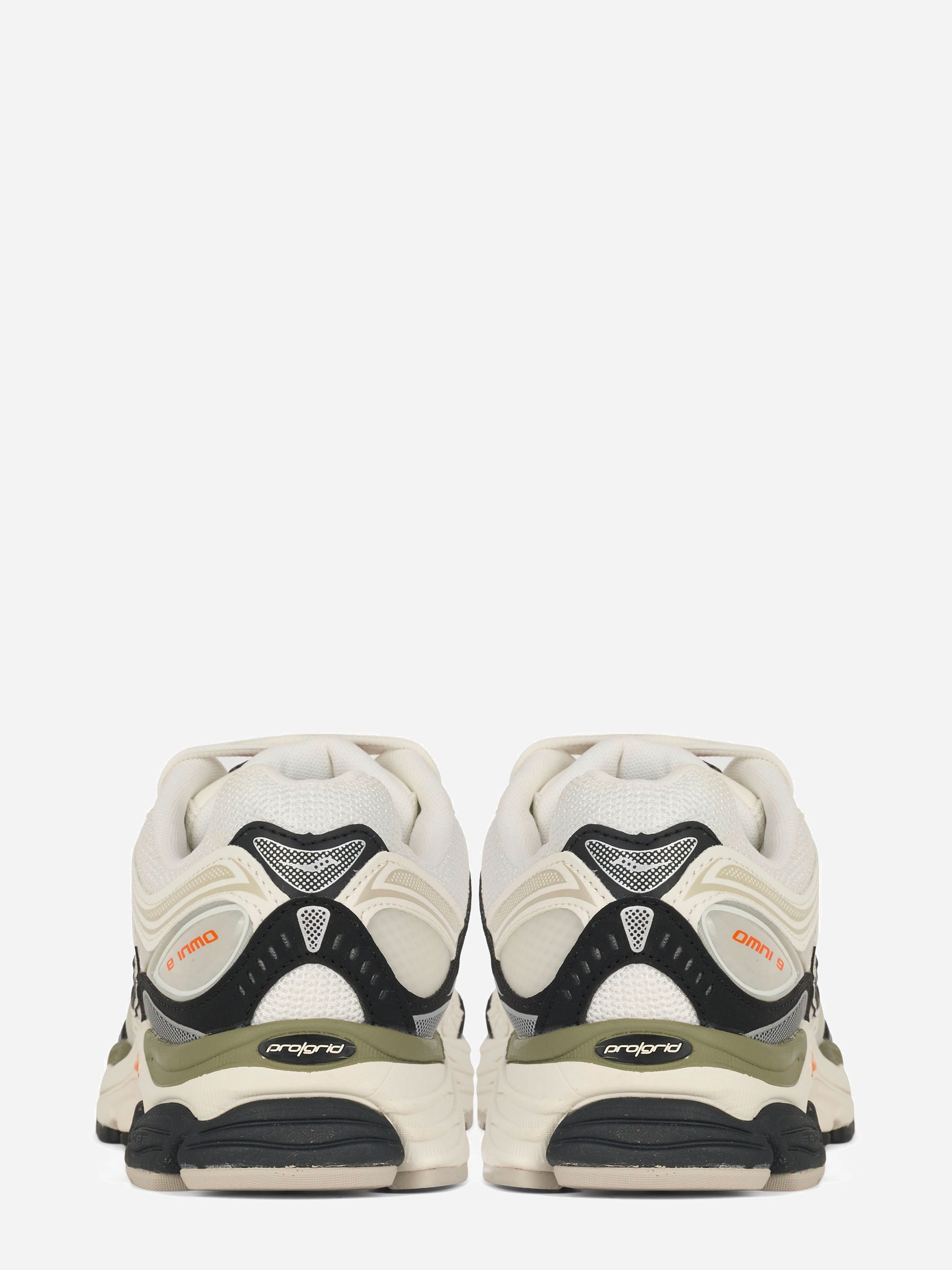 Sneakers Progrid Omni 9 in pelle e tela beige