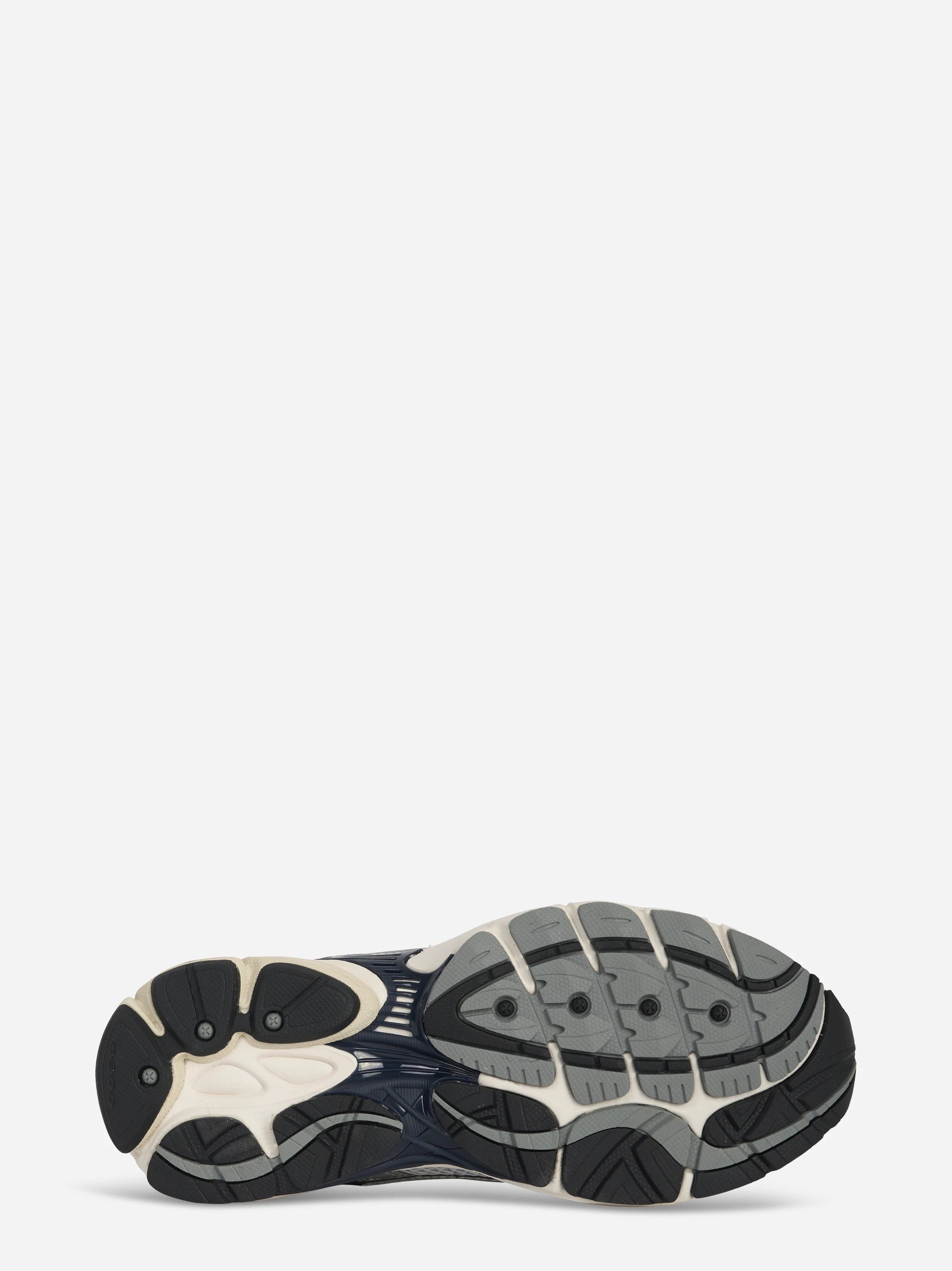 Sneakers Omni Pro Grid bianche con dettagli blu navy
