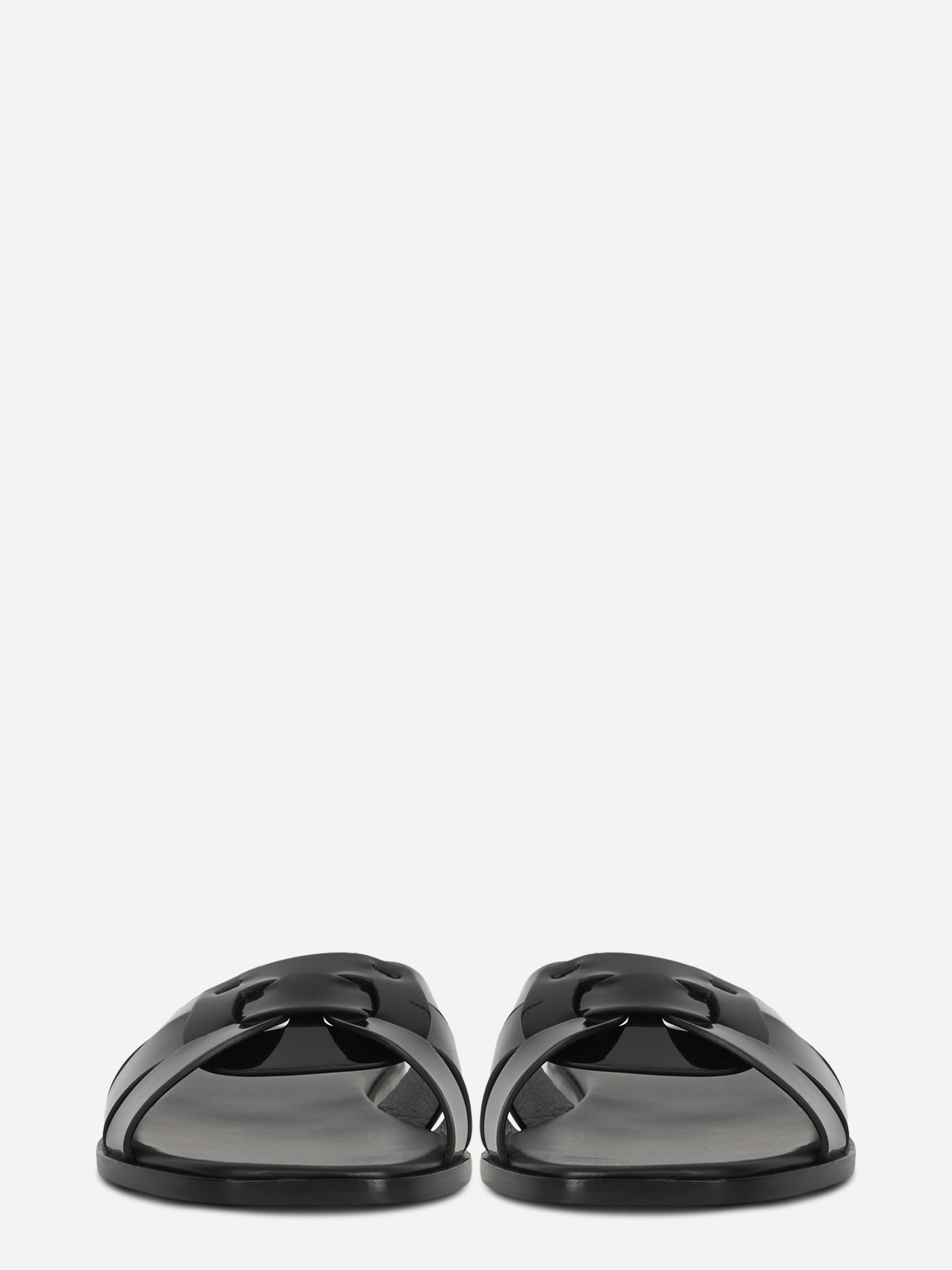 Ciabatta flat nera lucida