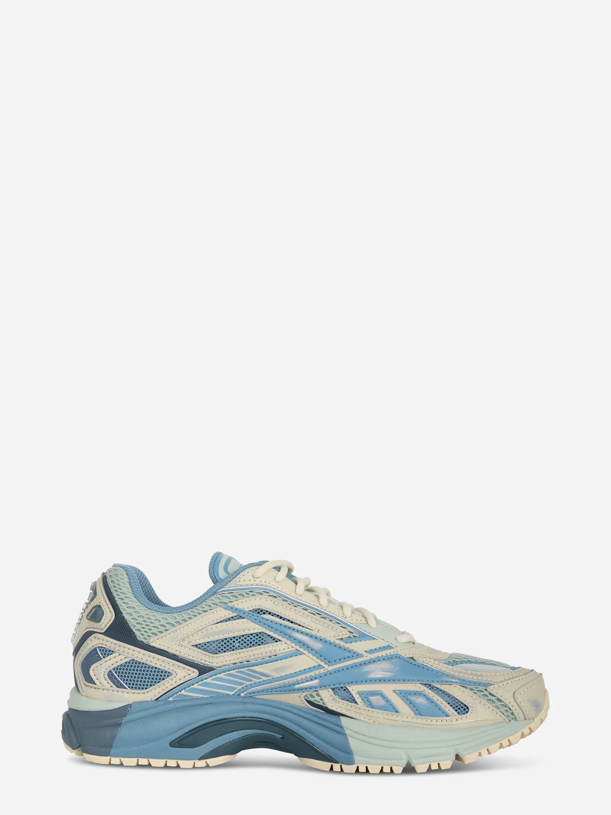 Sneakers Premier Road Ultra celesti e panna