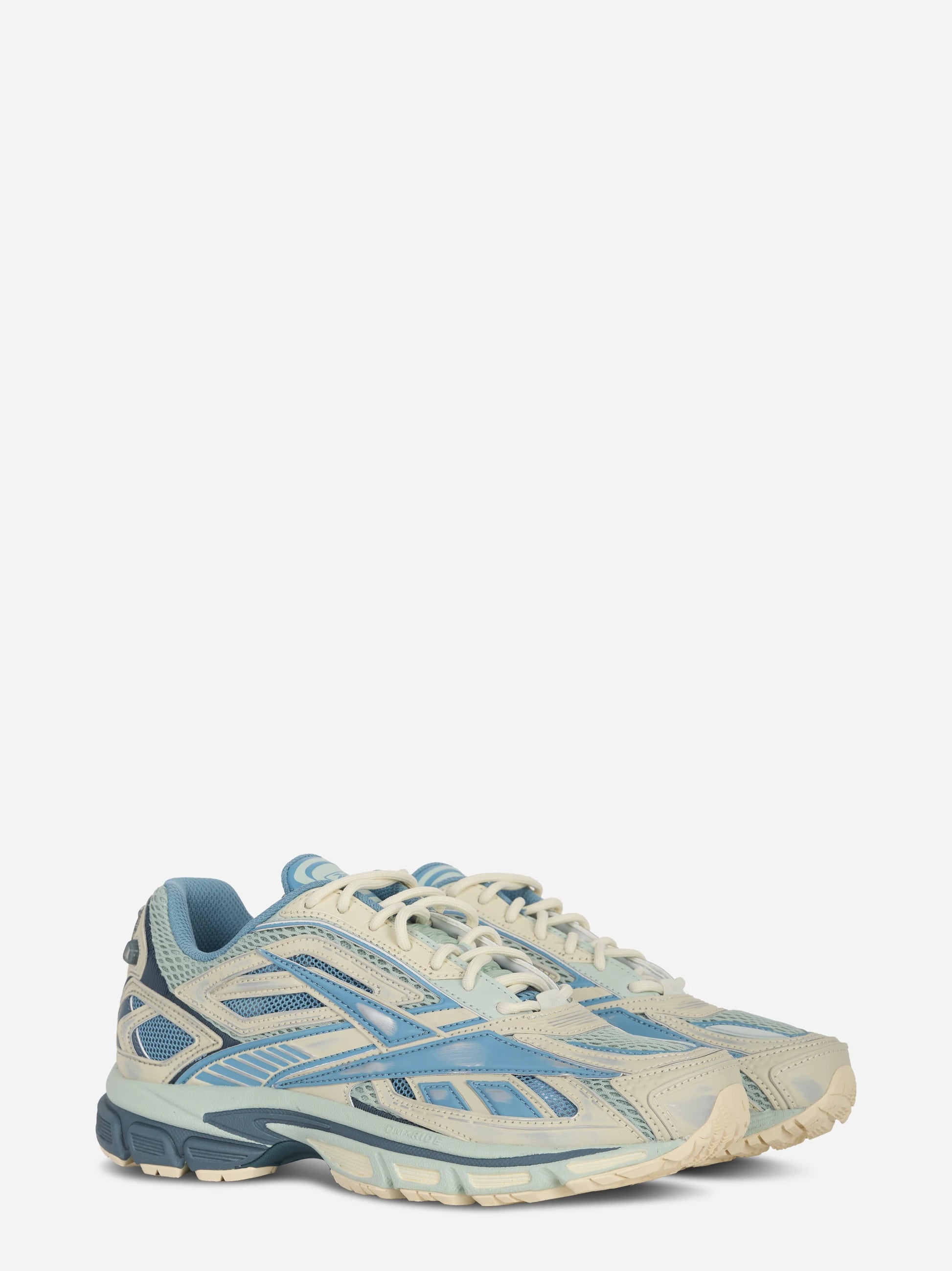 Sneakers Premier Road Ultra celesti e panna