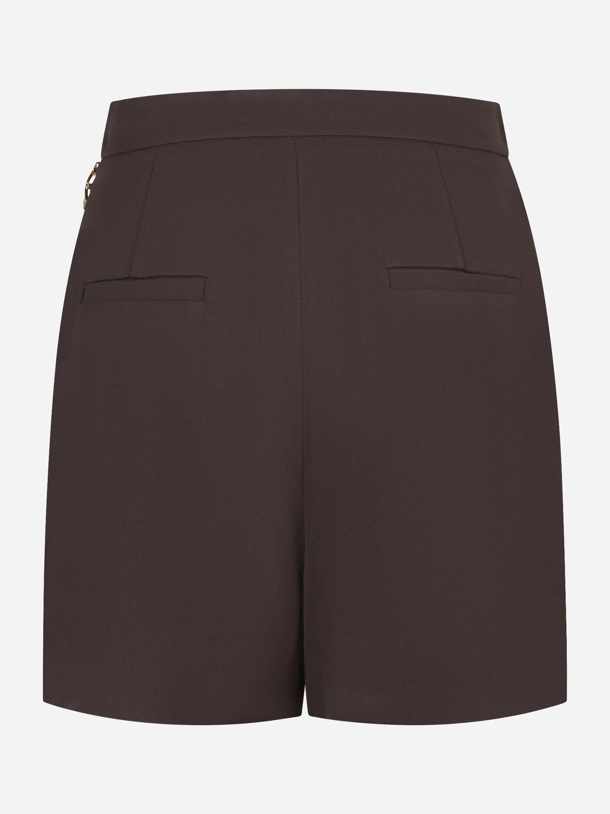Shorts in gabardina marrone con logo gioiello