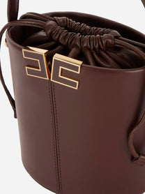 Borsa a secchiello con dettaglio logo marrone