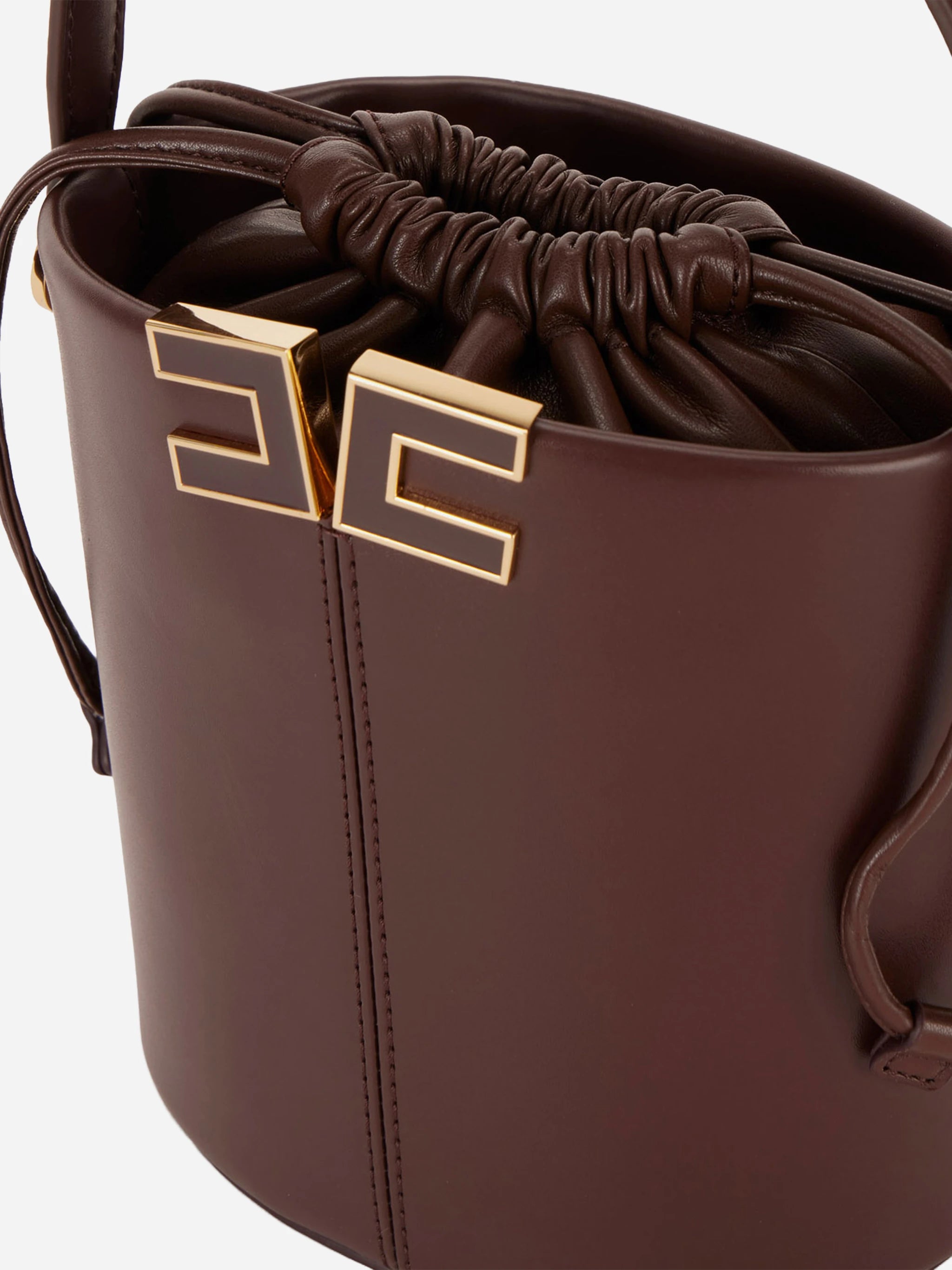 Borsa a secchiello con dettaglio logo marrone
