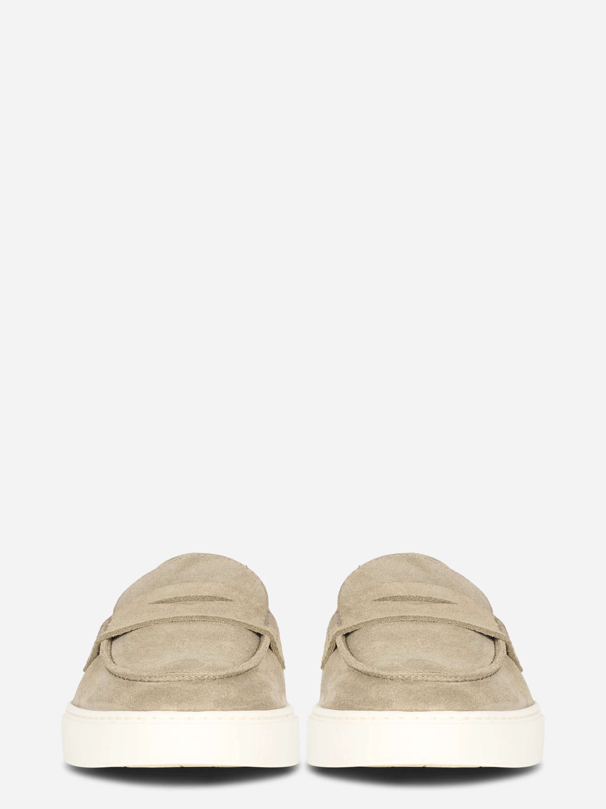 Mocassino in camoscio con fondo gomma beige