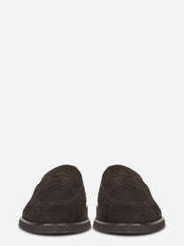 Mocassino in camoscio con fondo gomma marrone
