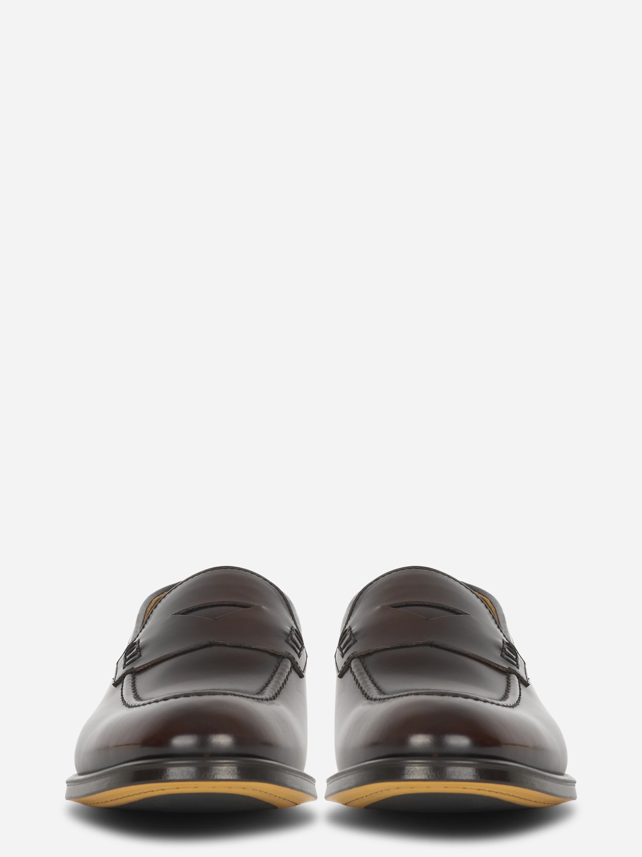 Mocassino in pelle marrone con fondo cuoio