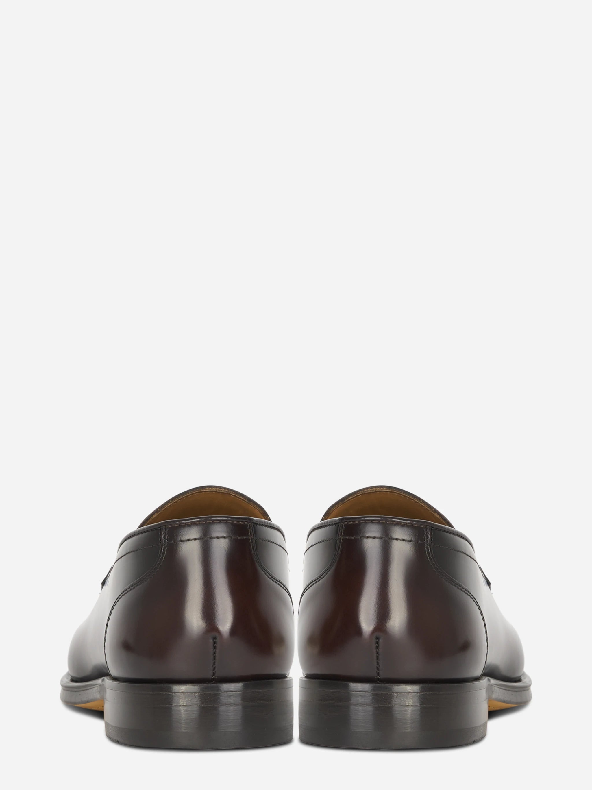 Mocassino in pelle marrone con fondo cuoio