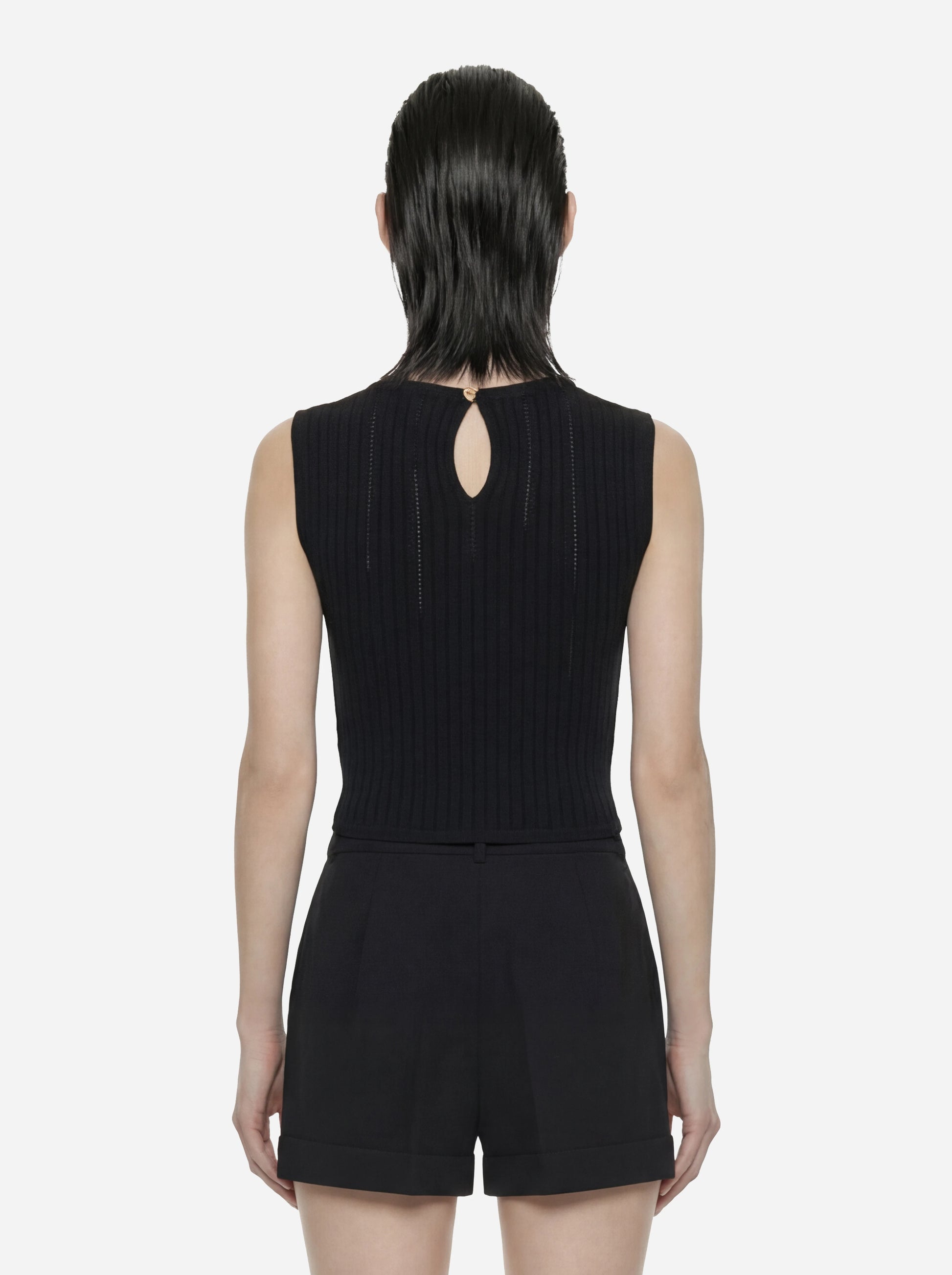 Top in maglia con dettaglio gioiello