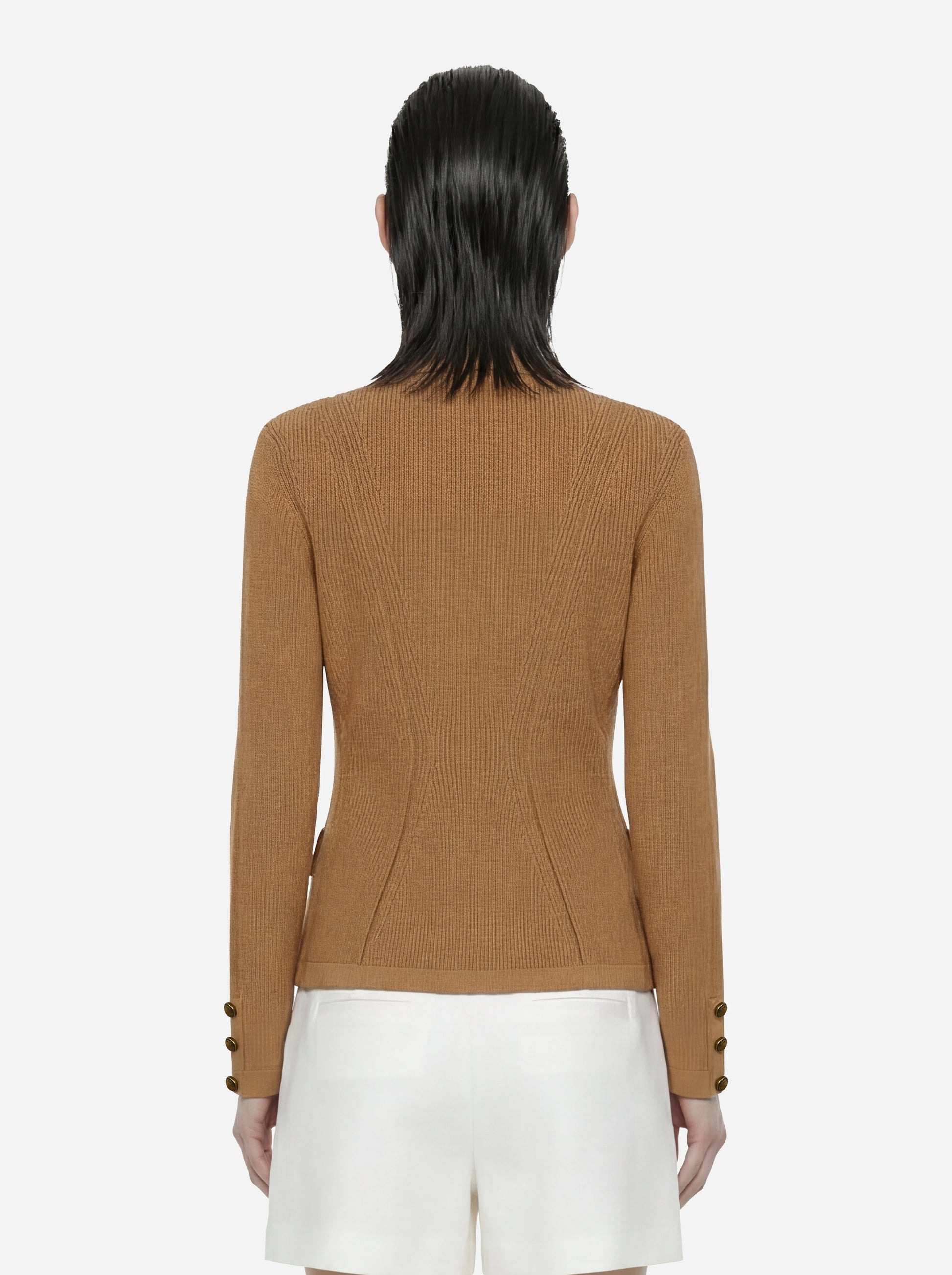Giacca in maglia beige con bottoni gioiello