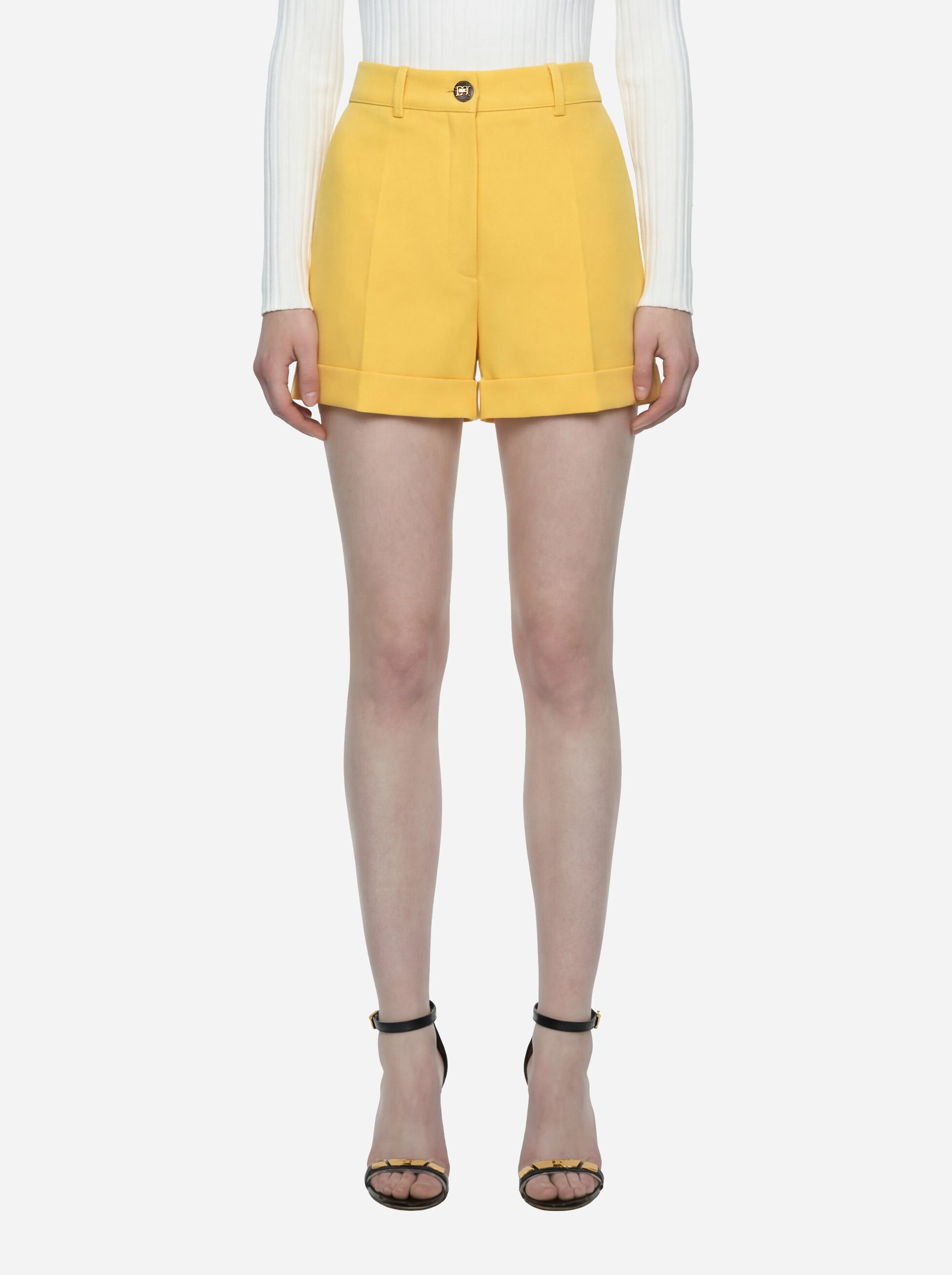 Shorts in crepe leggero giallo