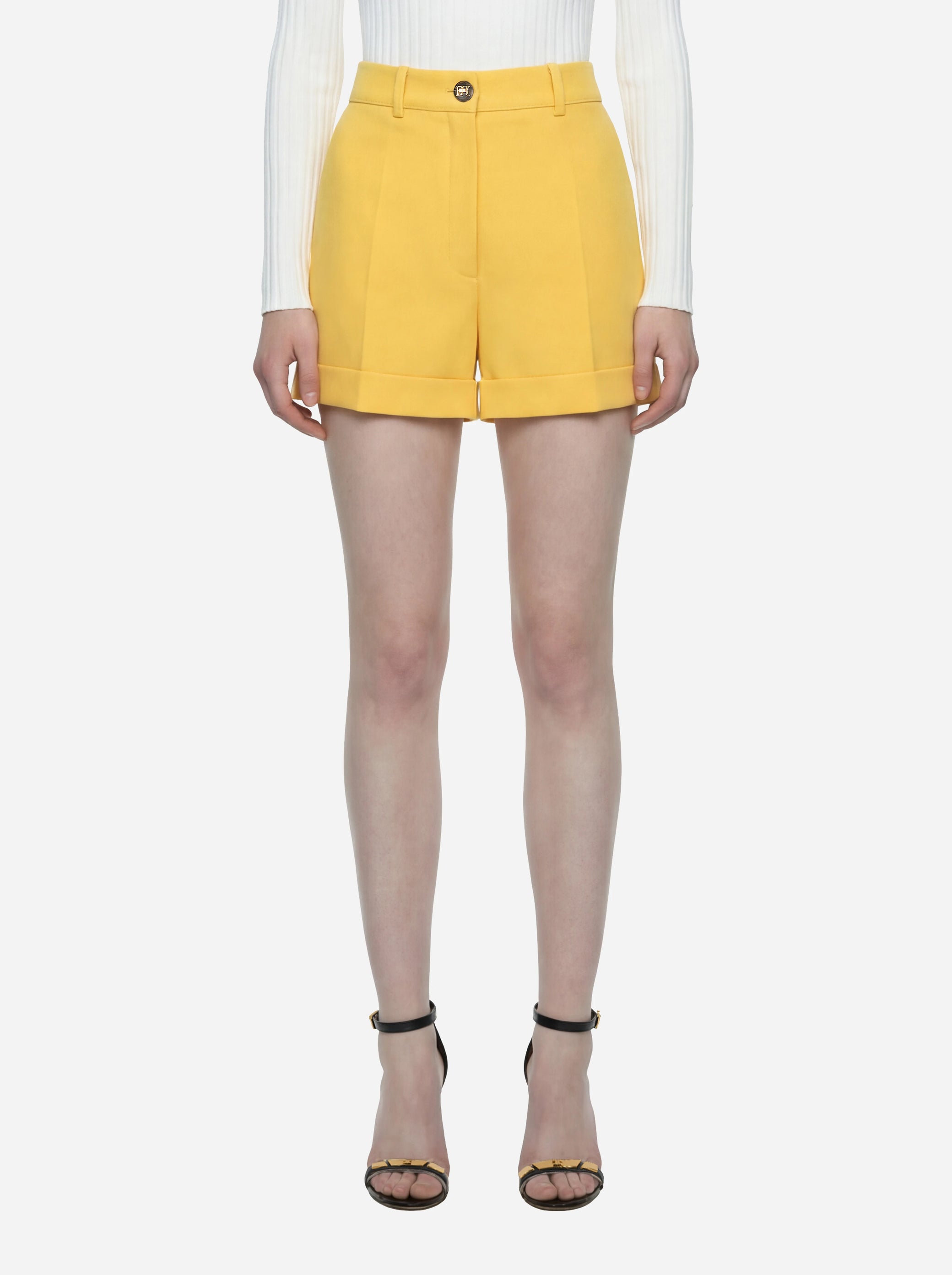 Shorts in crepe leggero giallo