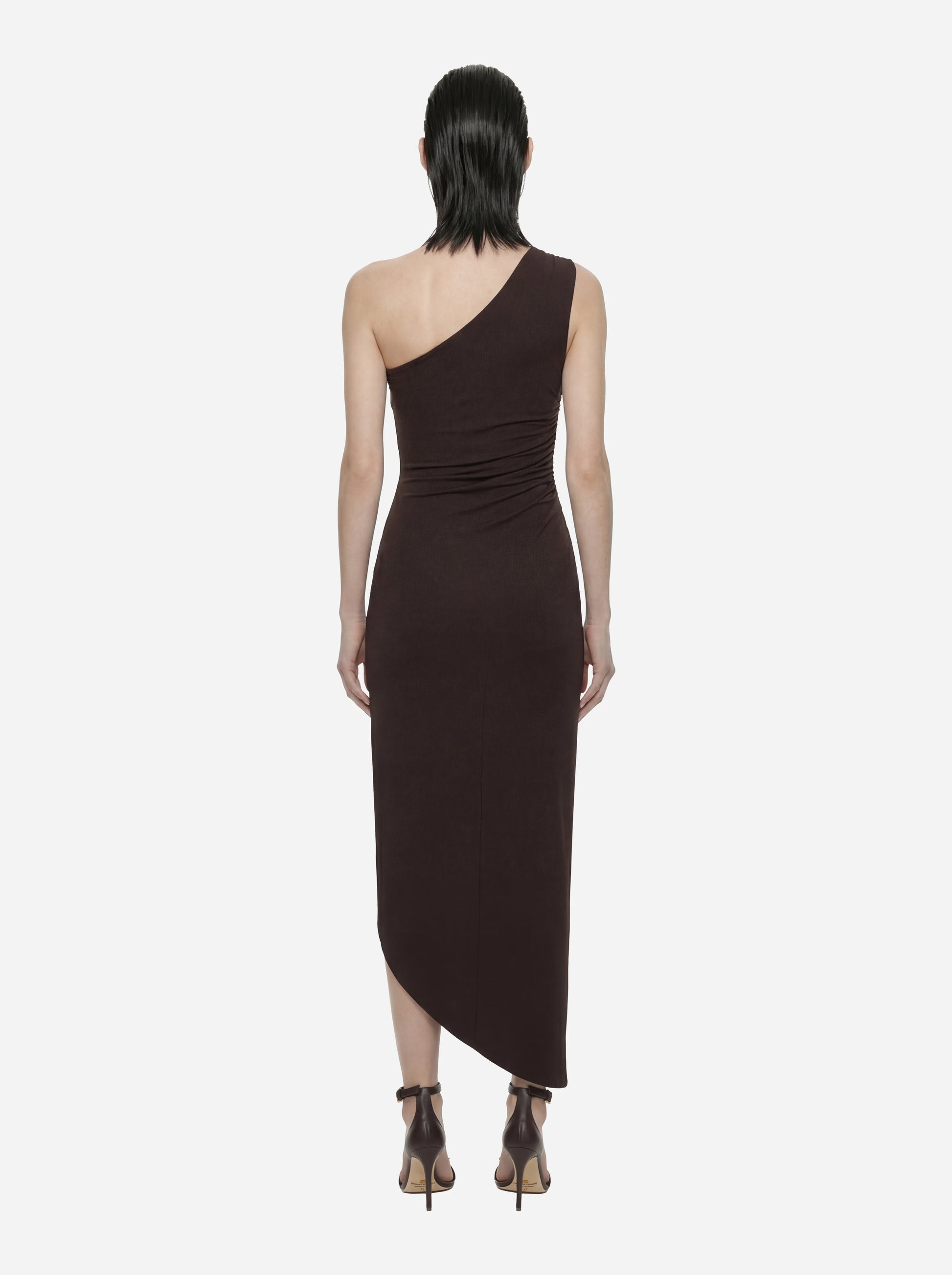 Abito in jersey marrone crepe con spallina gioiello