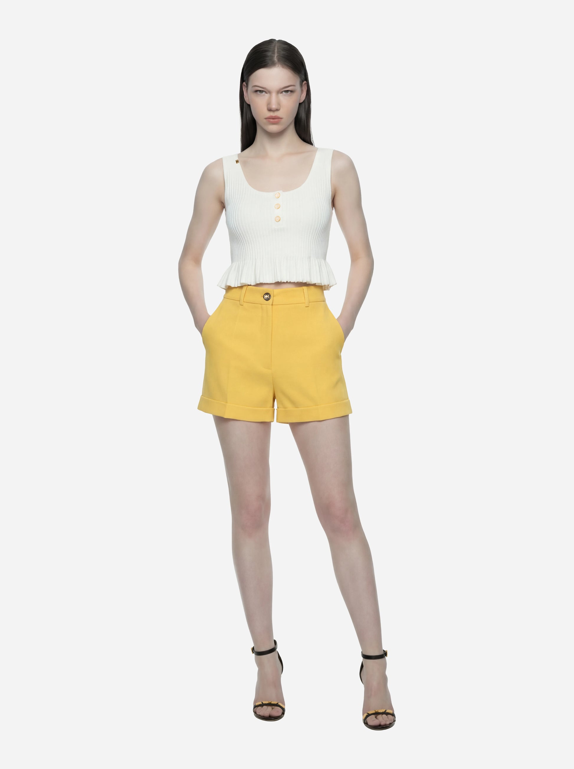 Top in maglia bianco a jour