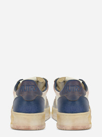 SNEAKERS MEDALIST LOW SUPER VINTAGE IN PELLE LIMESTONE BIANCA E BLUE