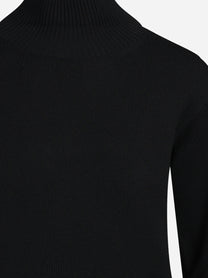 Lupetto oversize in lana nera - dettaglio del prodotto
