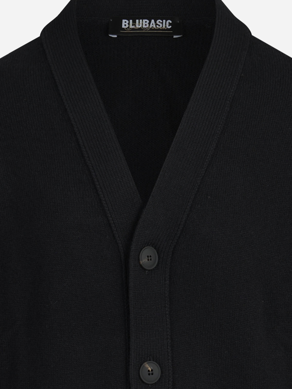 Cardigan in lana vergine nero - dettaglio del prodotto
