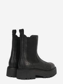 Chelsea boot CPH715 in pelle nera - vista laterale della coppia
