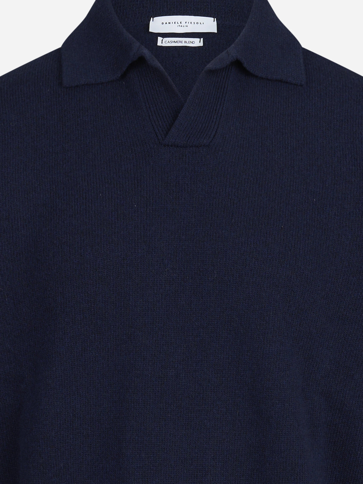 Polo skipper in lana e cashmere blu - dettaglio del prodotto