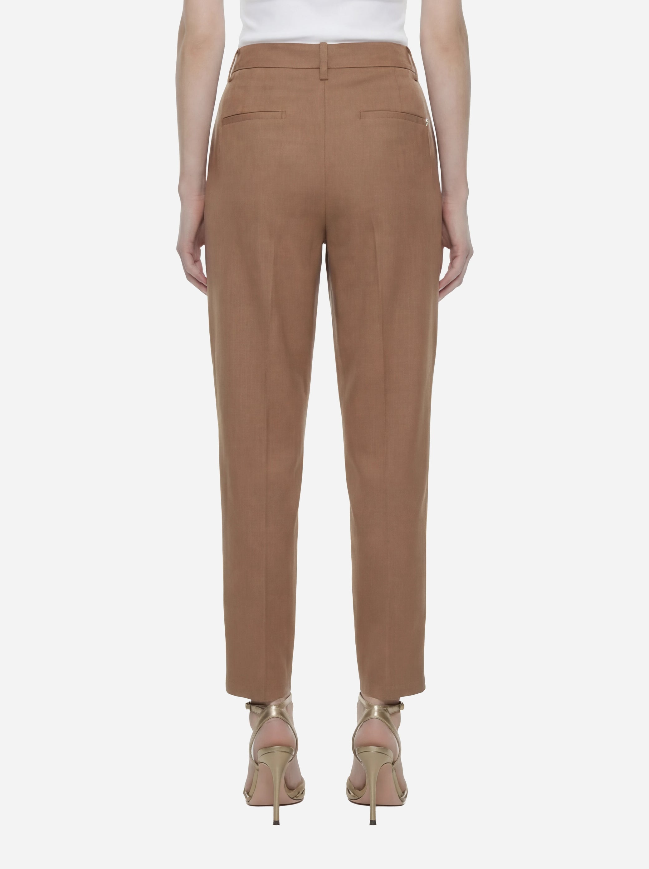 Pantalone Ariel Carrot fit in viscosa e lino beige