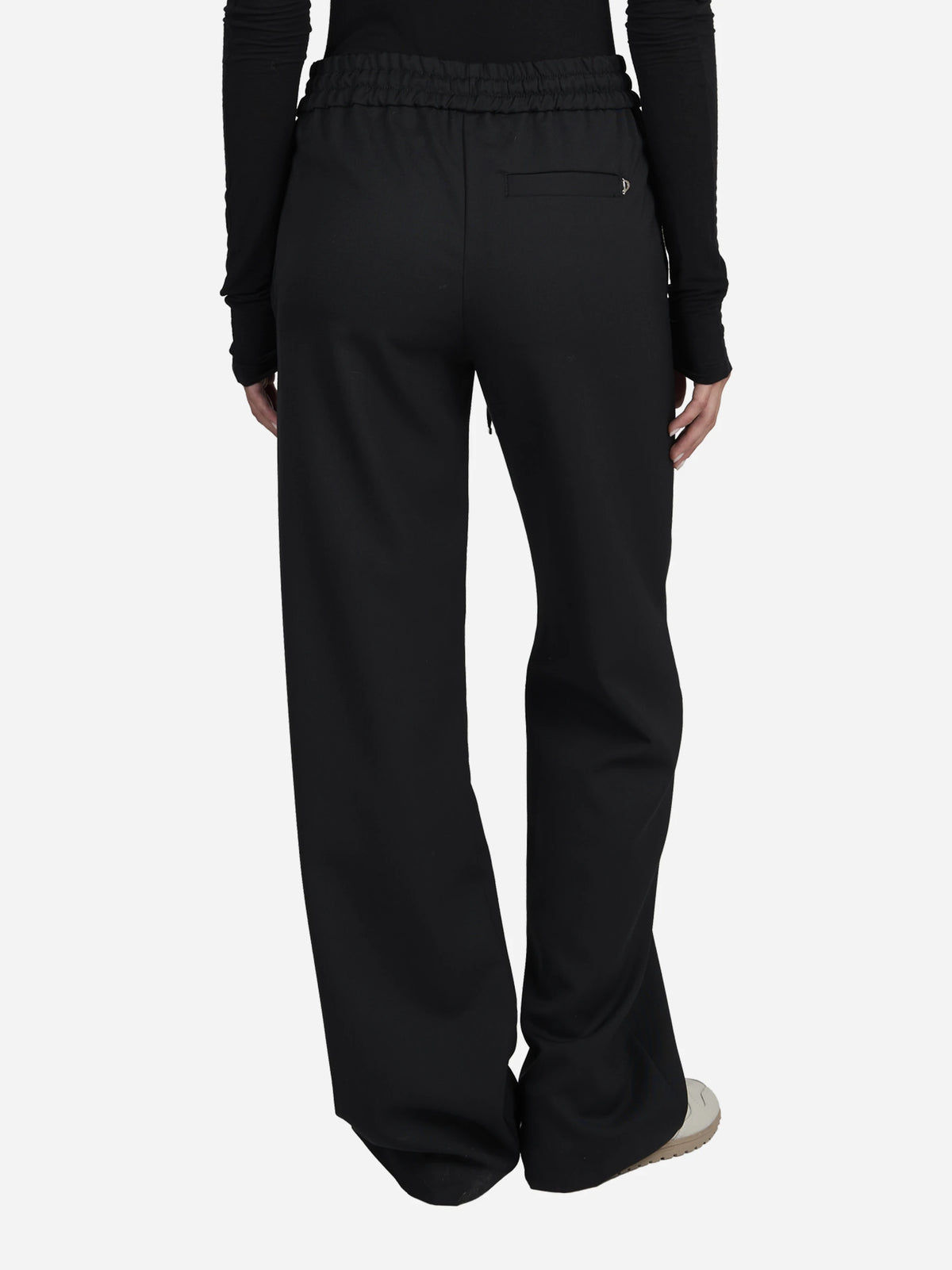 Pantaloni Marisol jogging neri - indossato, vista posteriore