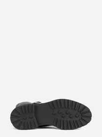 Stivale biker in pelle nera - dettaglio della suola