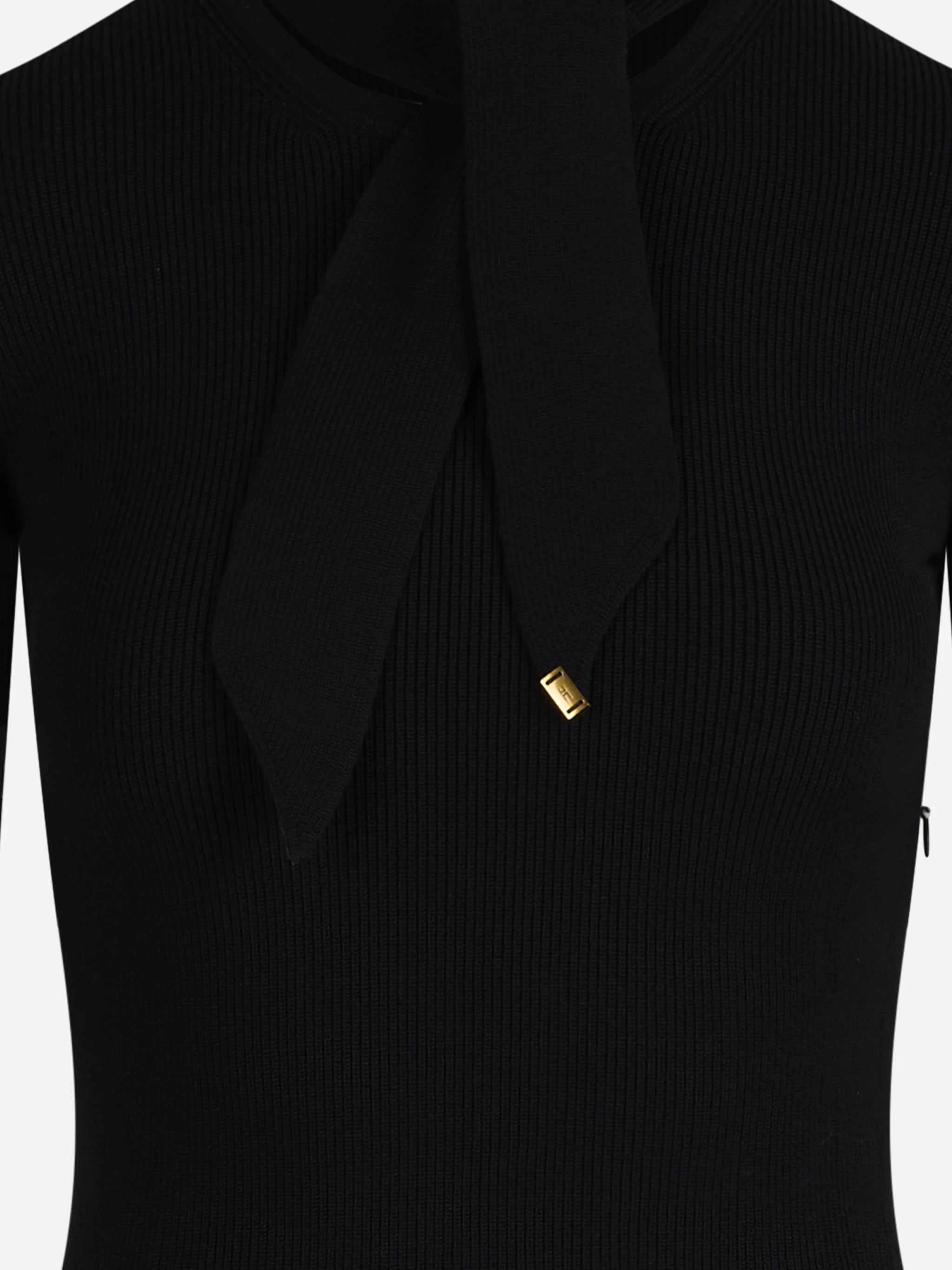 Mini abito in maglia con bottoni gioiello nero - dettaglio prodotto