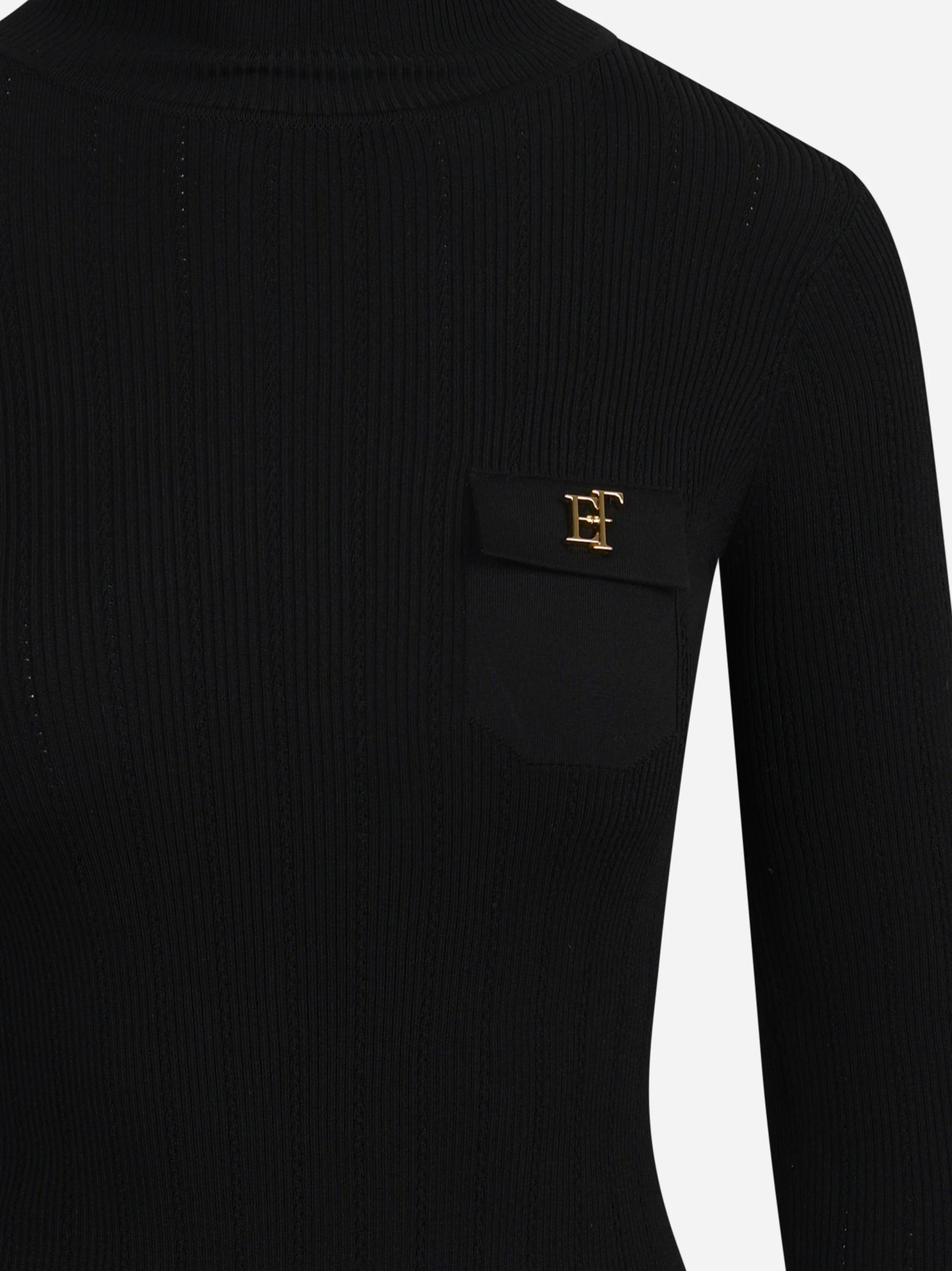 Dolcevita in maglia con ricami à jour nero - dettaglio prodotto