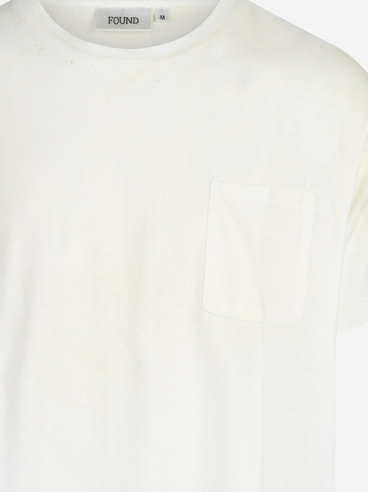 T-shirt Weathered Pocket bianca - dettaglio del capo