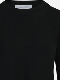 Maglia girocollo in lana e cashmere nero - dettaglio del prodotto