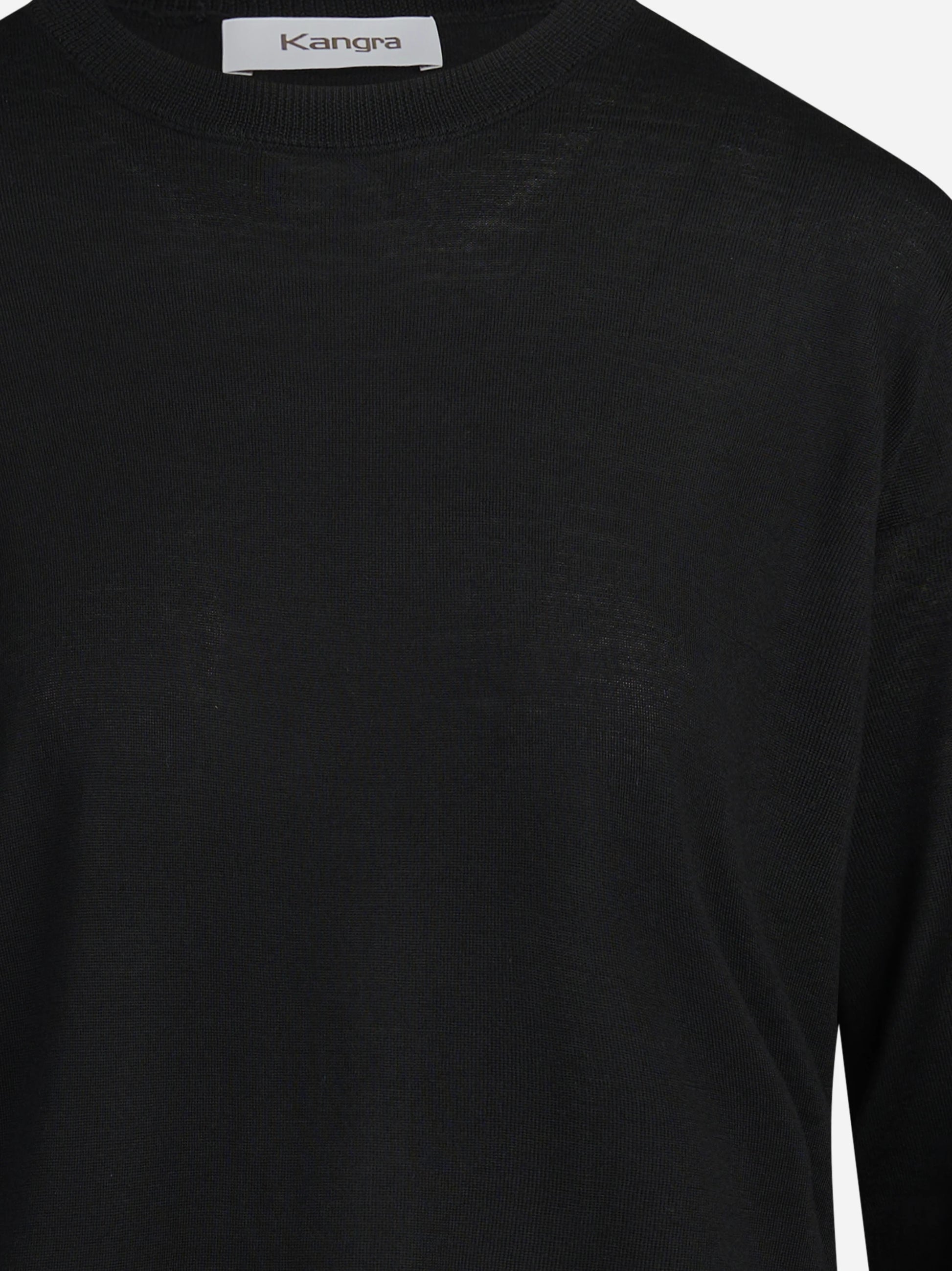Maglia girocollo oversize in lana vergine nera - dettaglio del prodotto