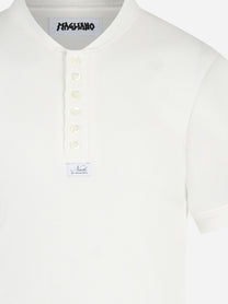 Polo Serafino in cotone stretch bianca - dettaglio del capo