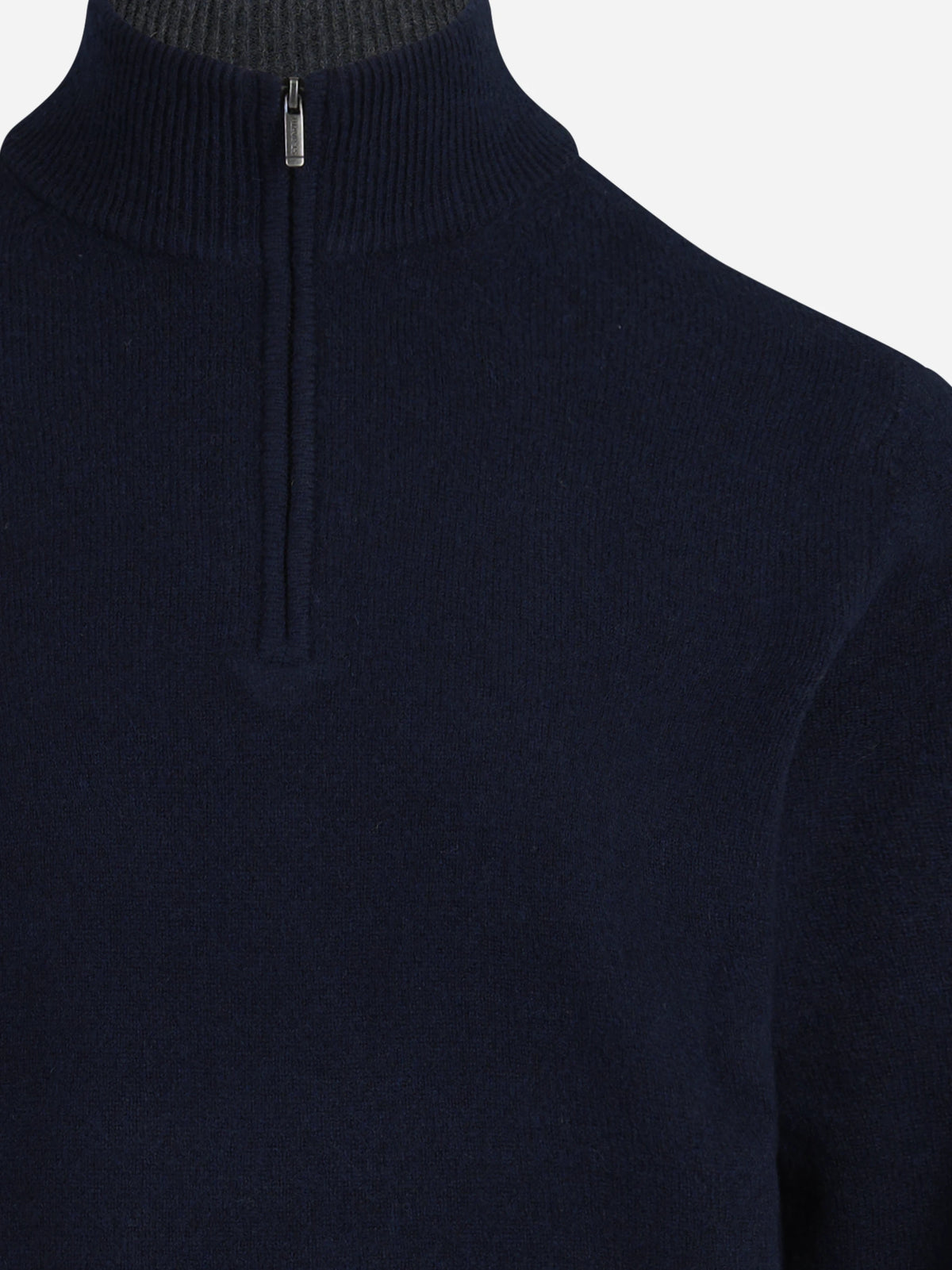 Maglia Jermyn con mezza zip in lana d’agnello blu - dettaglio del prodotto