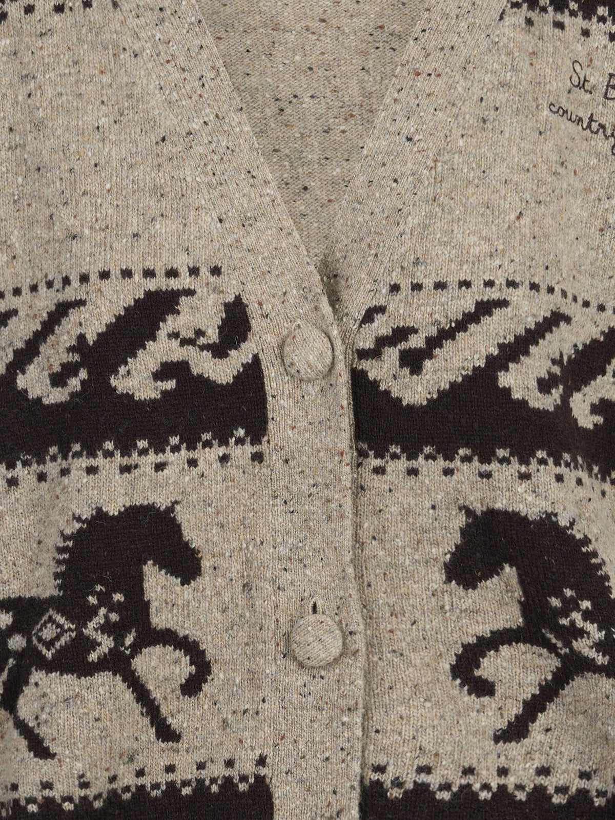 Cardigan Sasi Donegal con motivi nordici e cavalli marrone - dettaglio