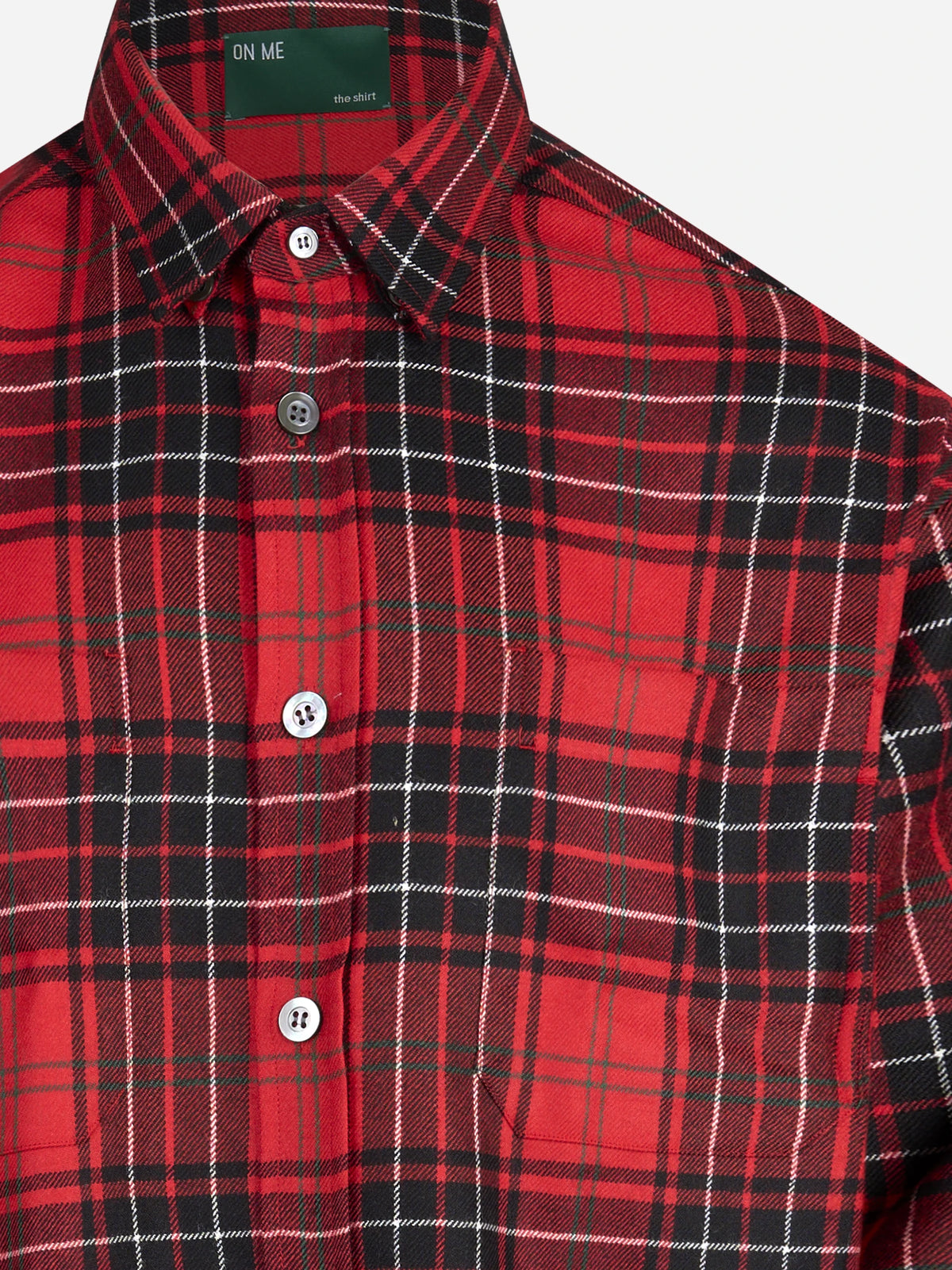 Camicia in lana vergine a quadri rossa ON ME THE SHIRT - dettaglio