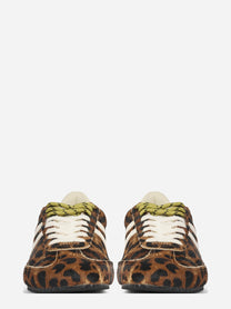 Sneaker Racer 77 effetto cavallino leopardata - vista frontale