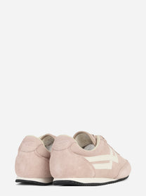 Sneaker Racer 77 in suede rosa - dettaglio della coppia