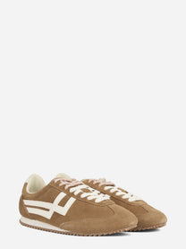 Sneaker Racer 82 in suede marrone - vista tre quarti