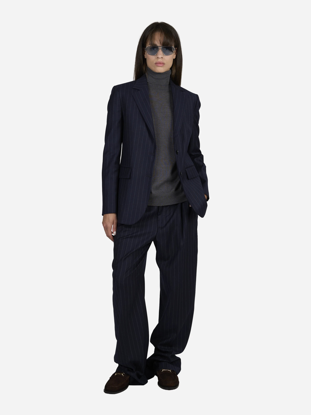 Blazer monopetto gessato blu - indossato, look completo