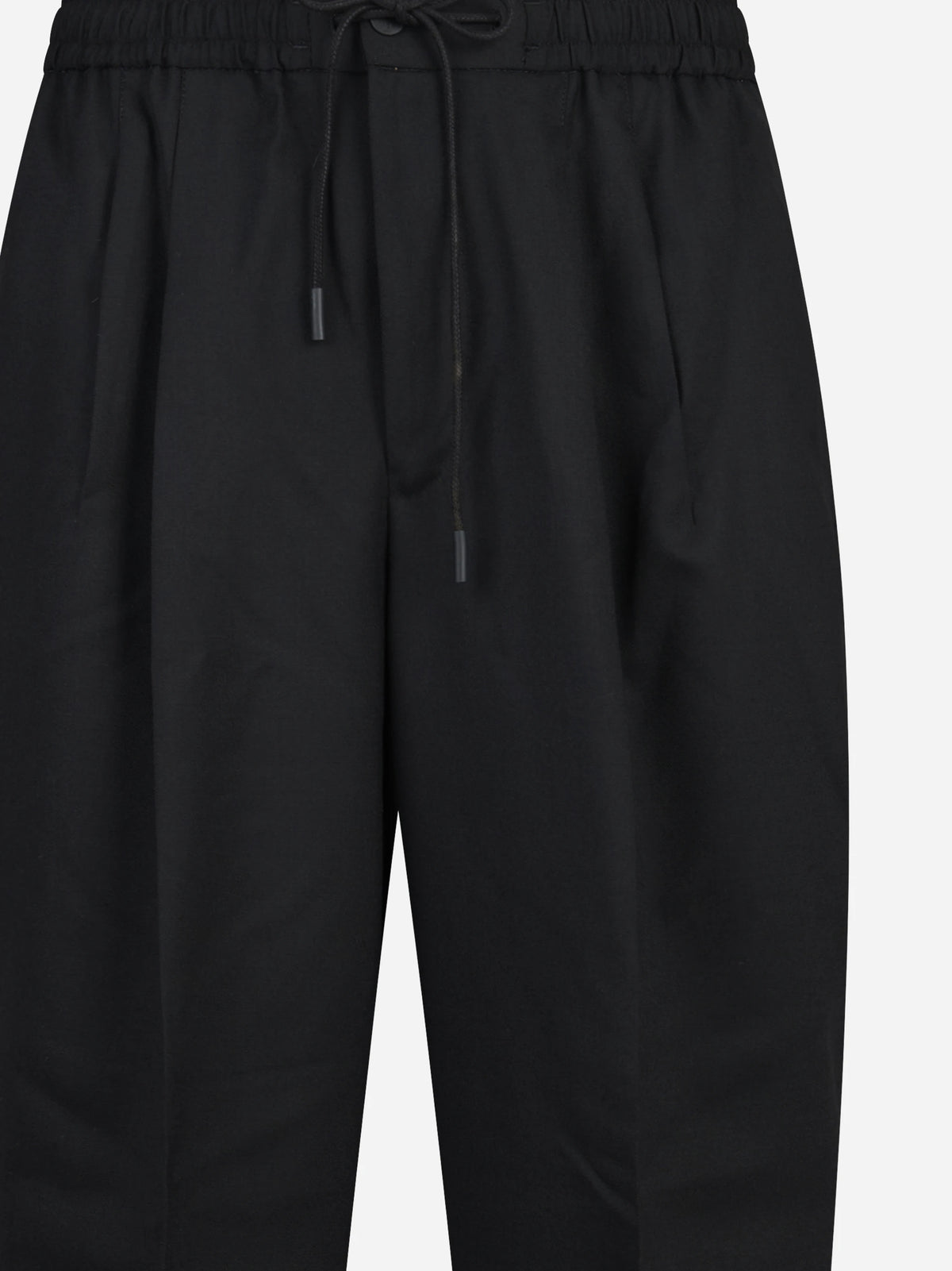 Pantaloni Wide Active in flanella tecnica neri - dettaglio del prodotto
