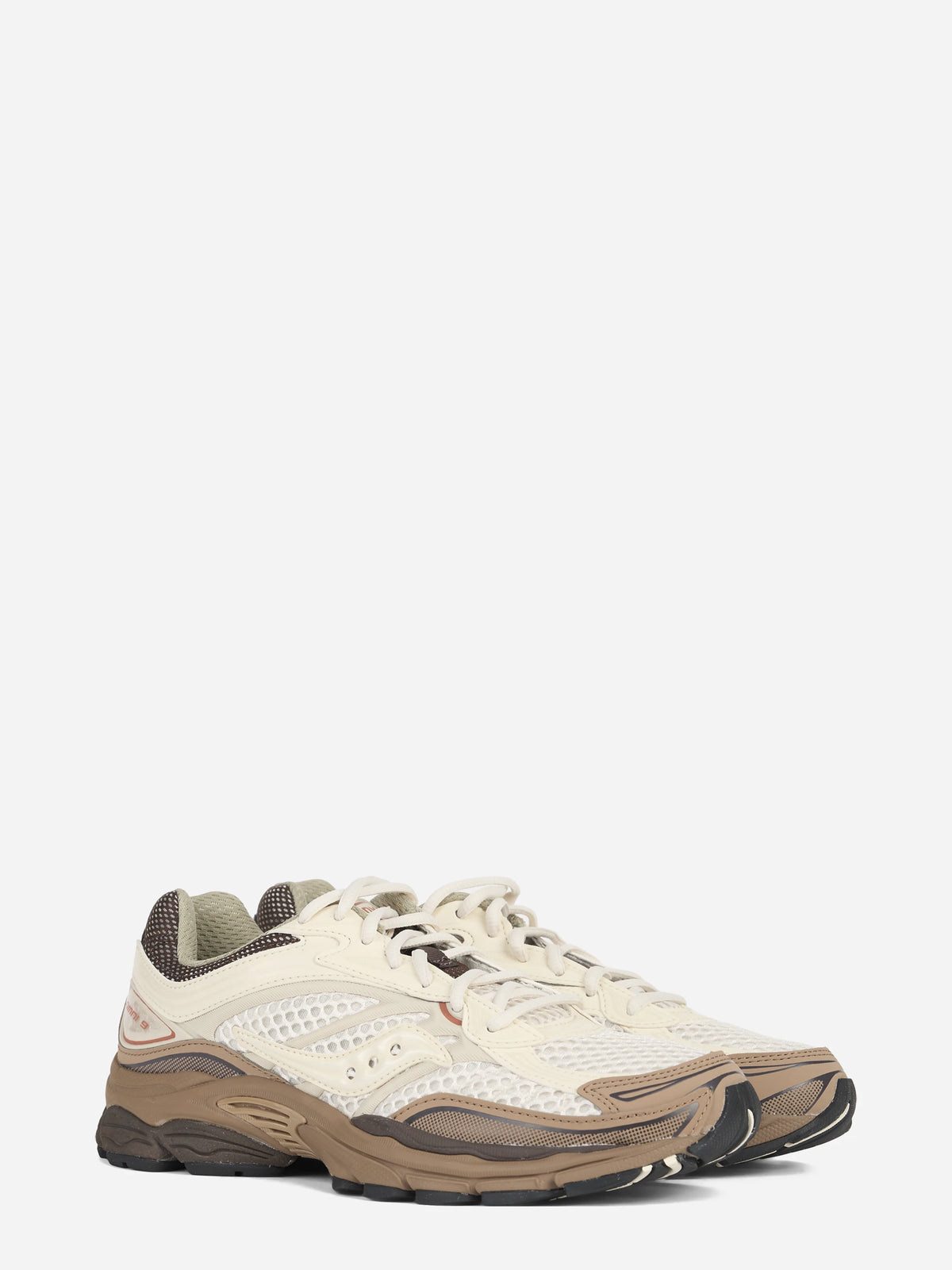 Sneaker ProGrid Omni 9 Matte beige e marrone - vista frontale