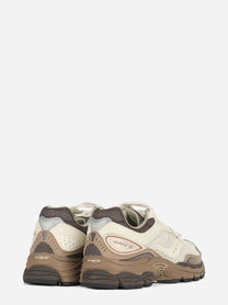 Sneaker ProGrid Omni 9 Matte beige e marrone - vista posteriore