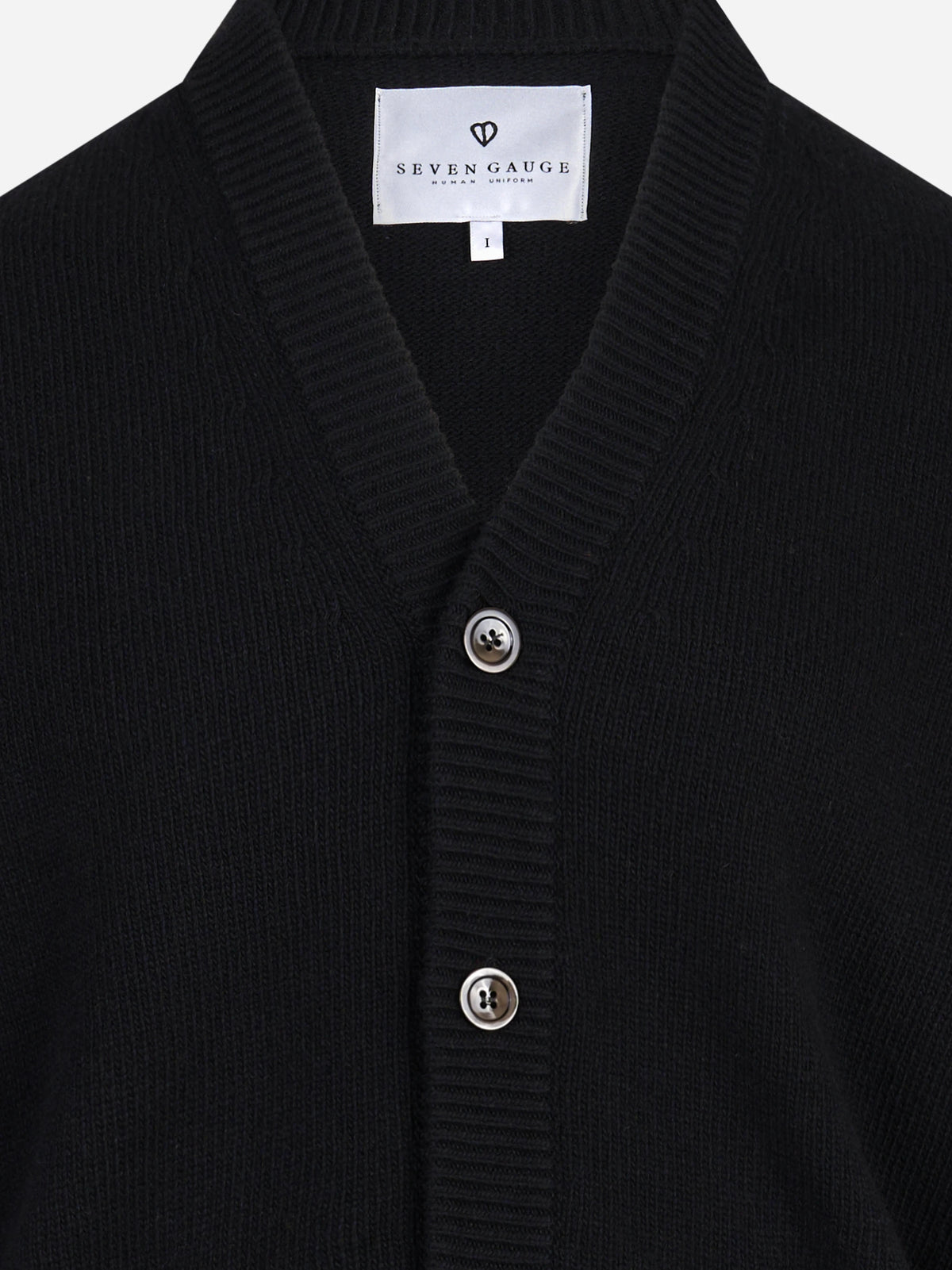 Cardigan con bottoni e tasche nero SEVEN GAUGE - dettaglio