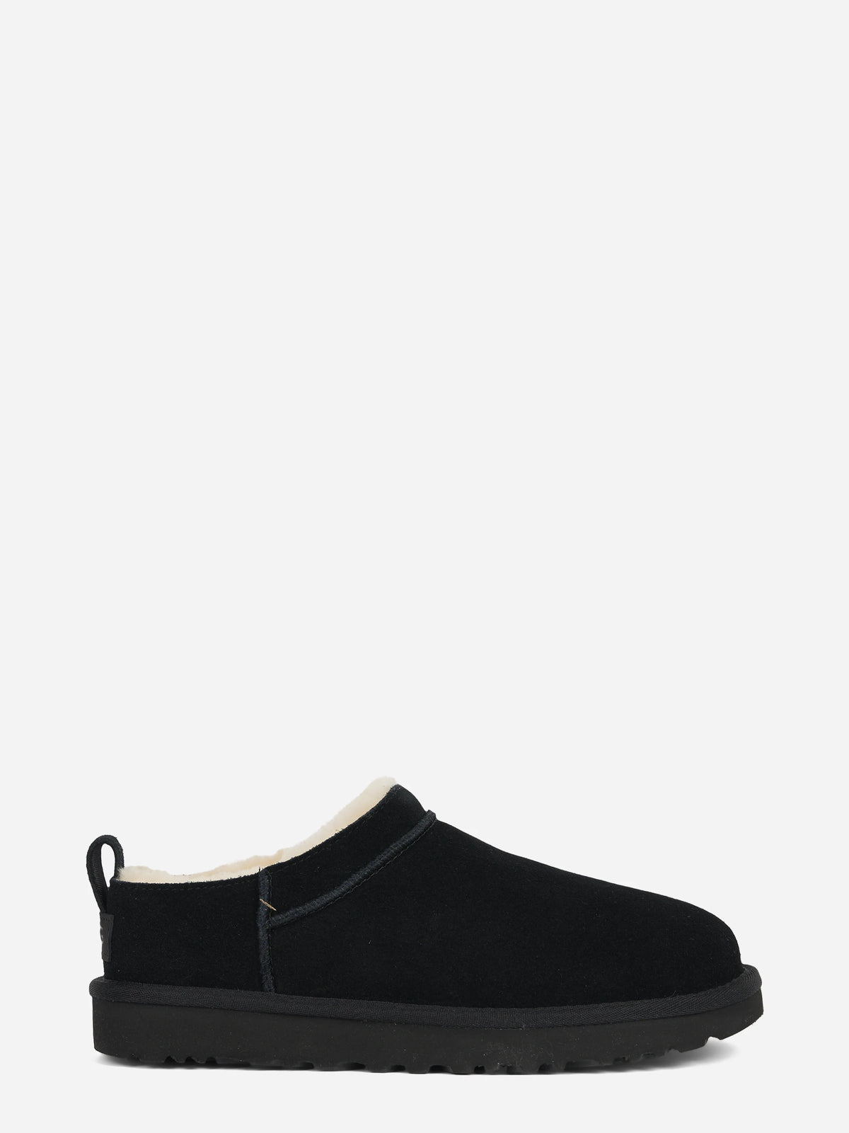 Stivaletto Classic Micro in camoscio nero - vista laterale