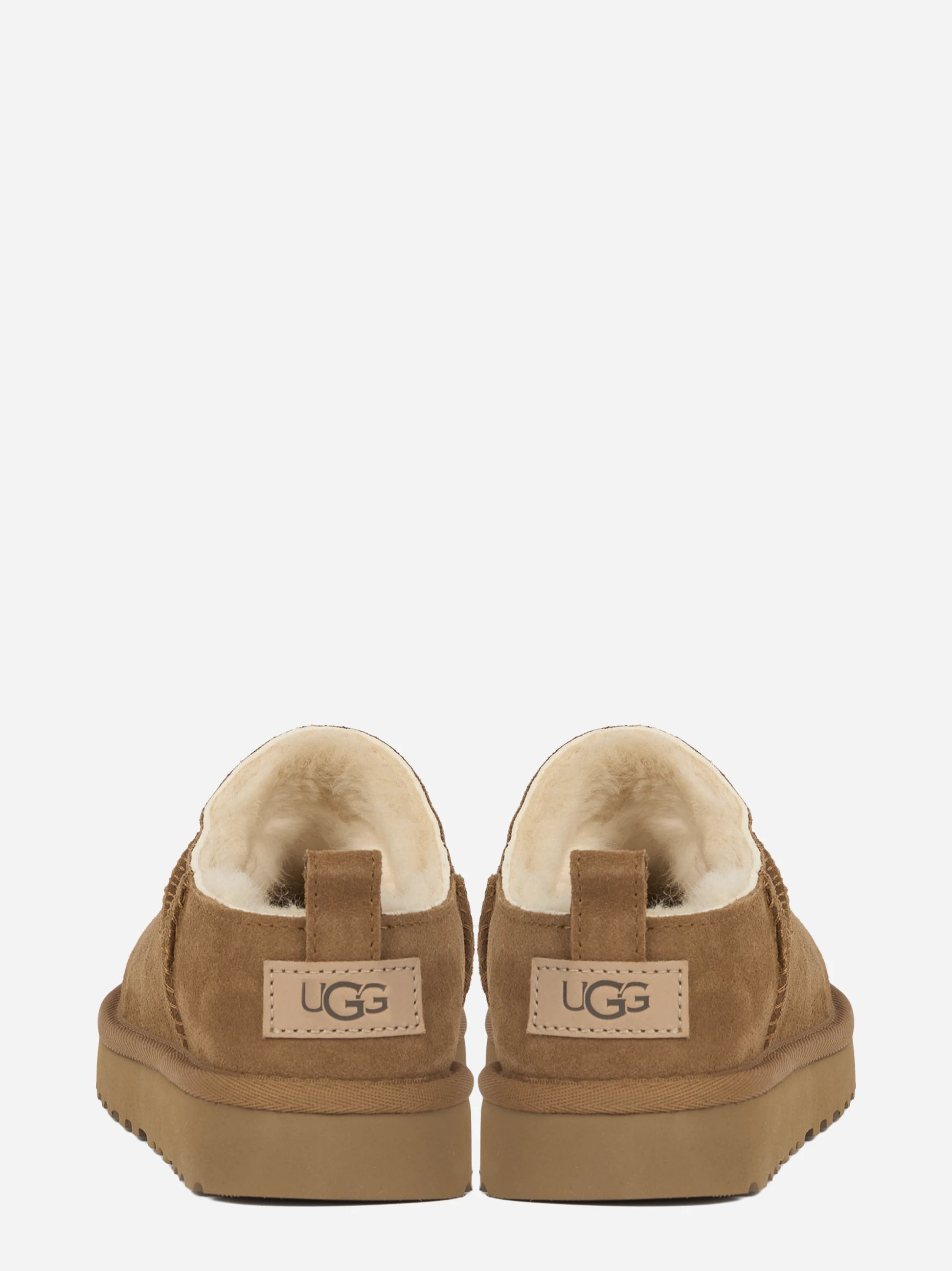 Stivaletto Classic Micro in camoscio Chestnut - vista tre quarti