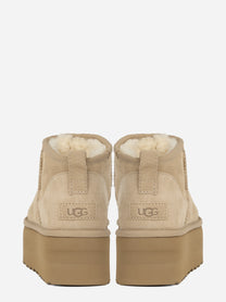 Stivaletto Classic Ultra Mini Platform in camoscio Sand - vista tre quarti