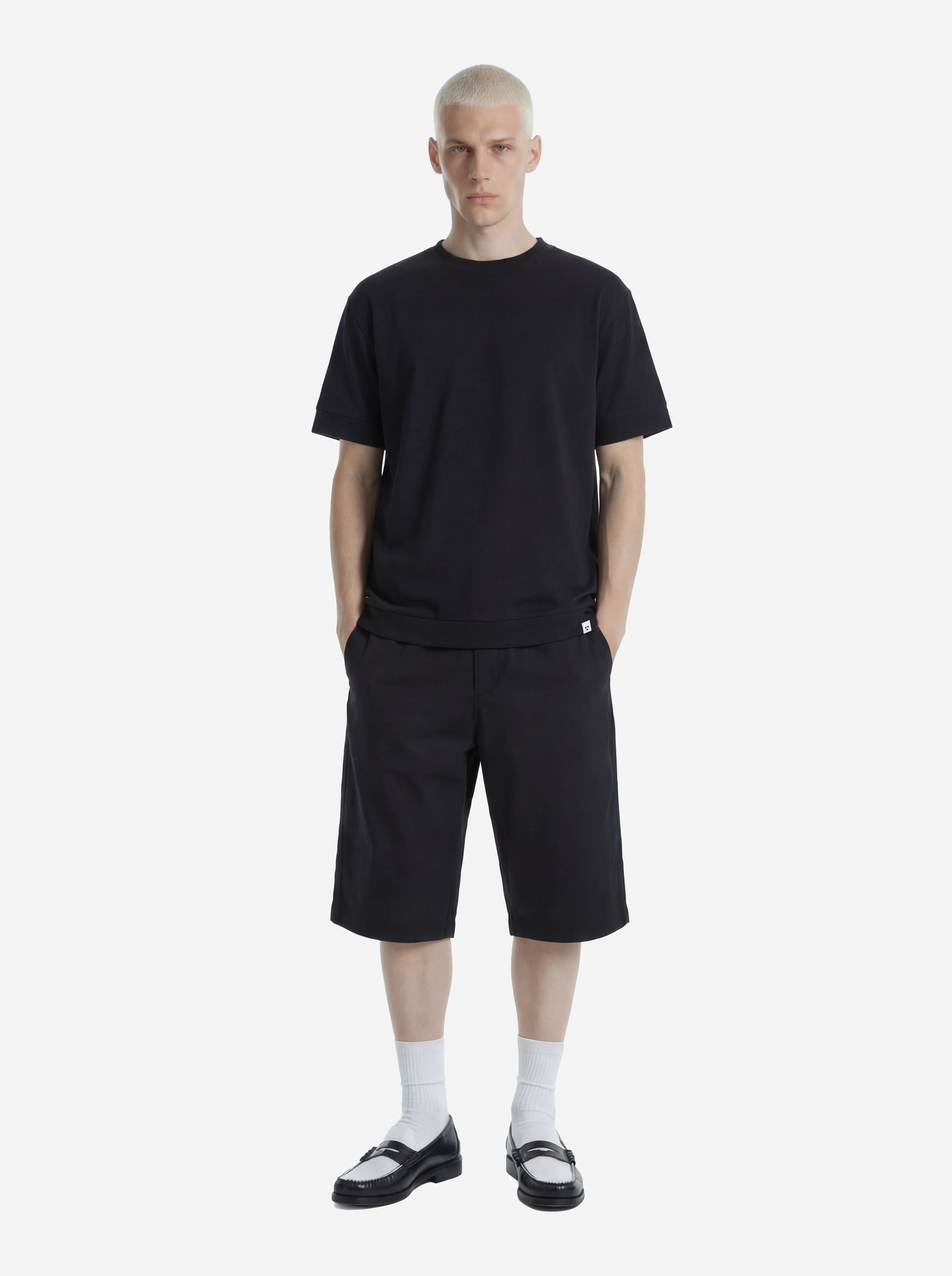 Shorts Curico nero in lino e viscosa